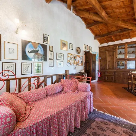 Villa Montecchio By Mmega *